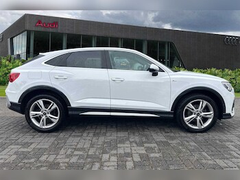 Used Audi Q3 2023 for sale - 74716240: Photo