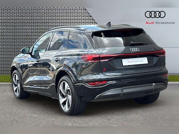 Used Audi Q6 e-tron 2024 for sale - 79415267: Photo