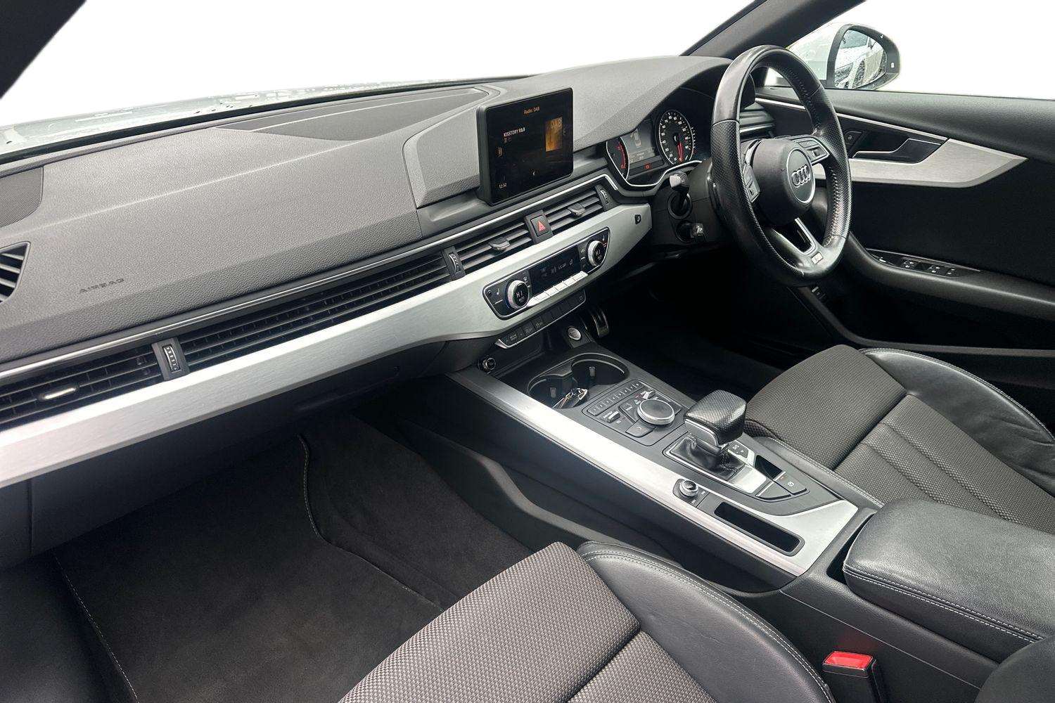 Used Audi A4 for sale - 76827564: Photo 2