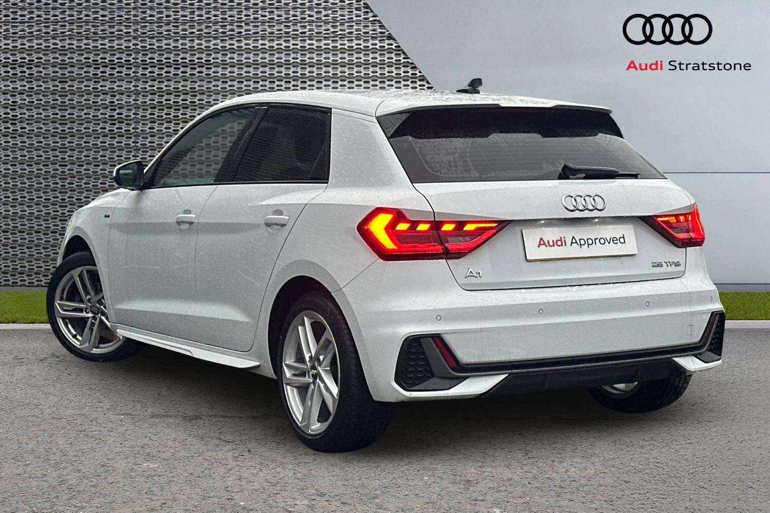 Used Audi A1 2020 for sale - 77661356: Photo 3