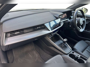 Used Audi A3 2020 for sale - 76113317: Photo 2