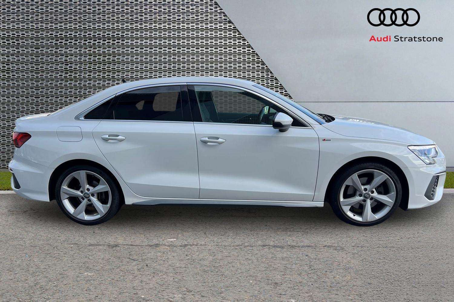Used Audi A3 2020 for sale - 76113317: Photo 4