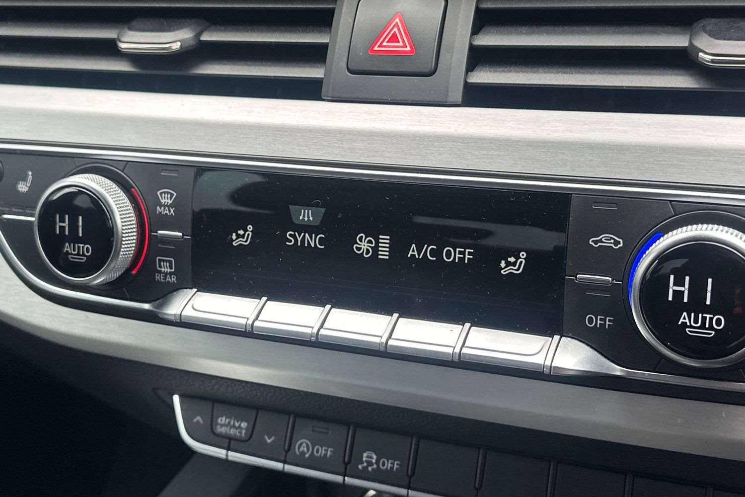 Used Audi A4 2016 for sale - 77032153: Photo 28