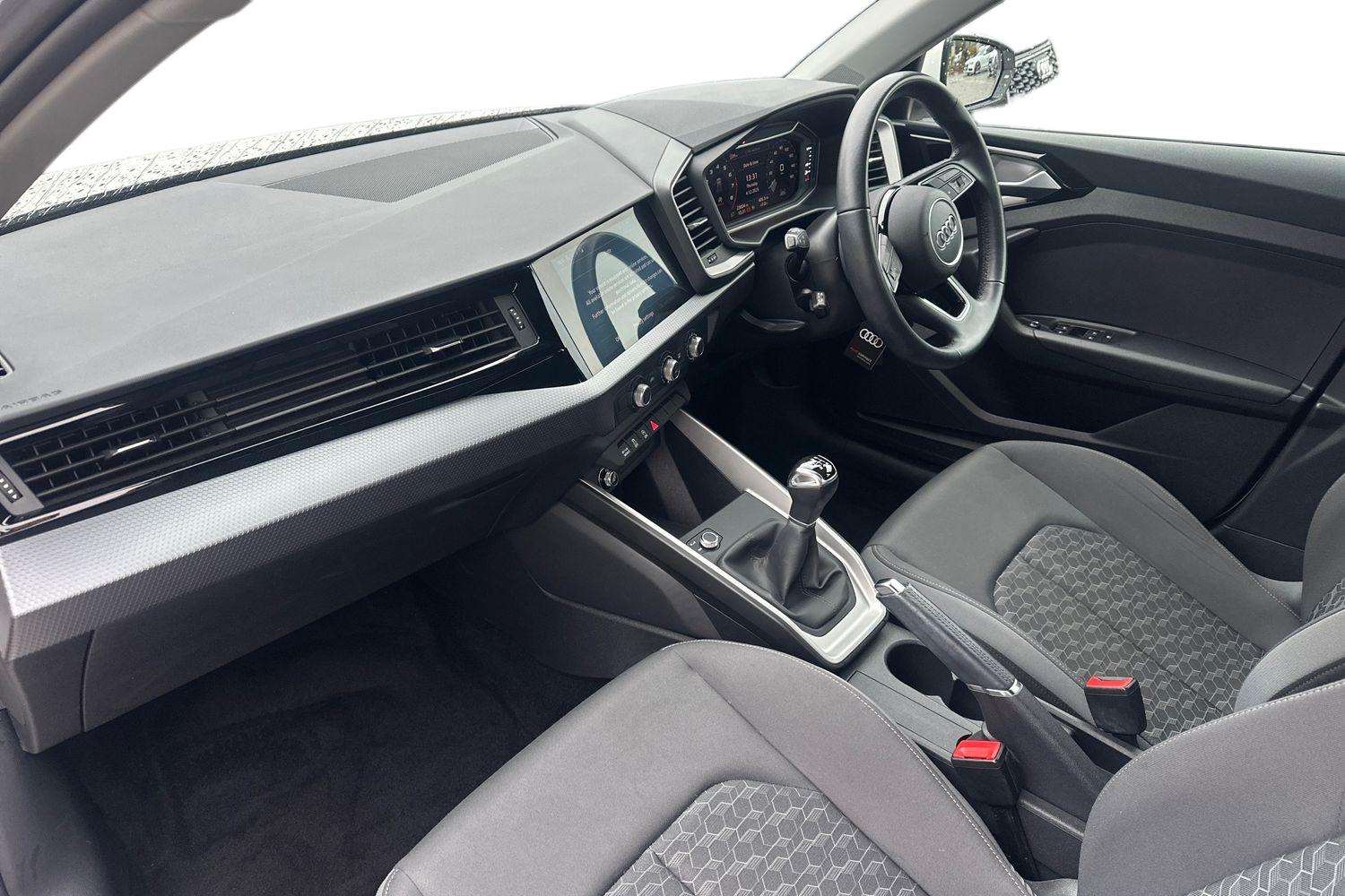 Used Audi A1 2022 for sale - 76889721: Photo 2