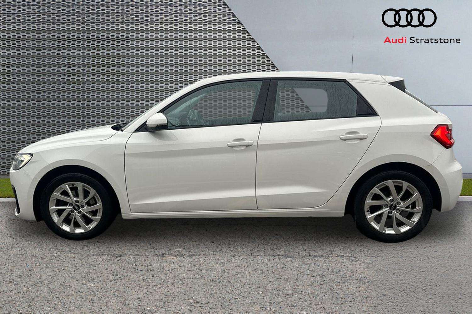 Used Audi A1 2022 for sale - 76889721: Photo 8