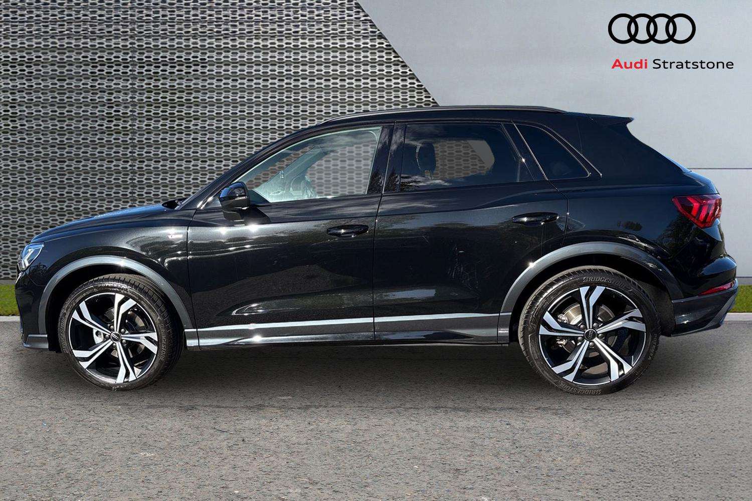 Used Audi Q3 2025 for sale - 77943391: Photo 8