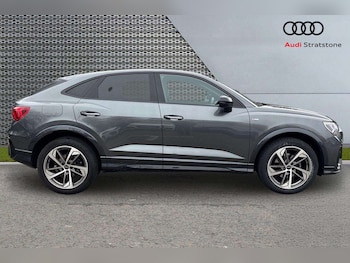 Used Audi Q3 2023 for sale - 77389756: Photo