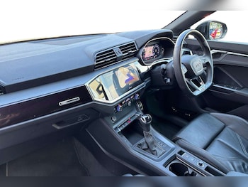 Used Audi Q3 2023 for sale - 78551829: Photo