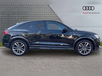 Used Audi Q3 2023 for sale - 78551829: Photo