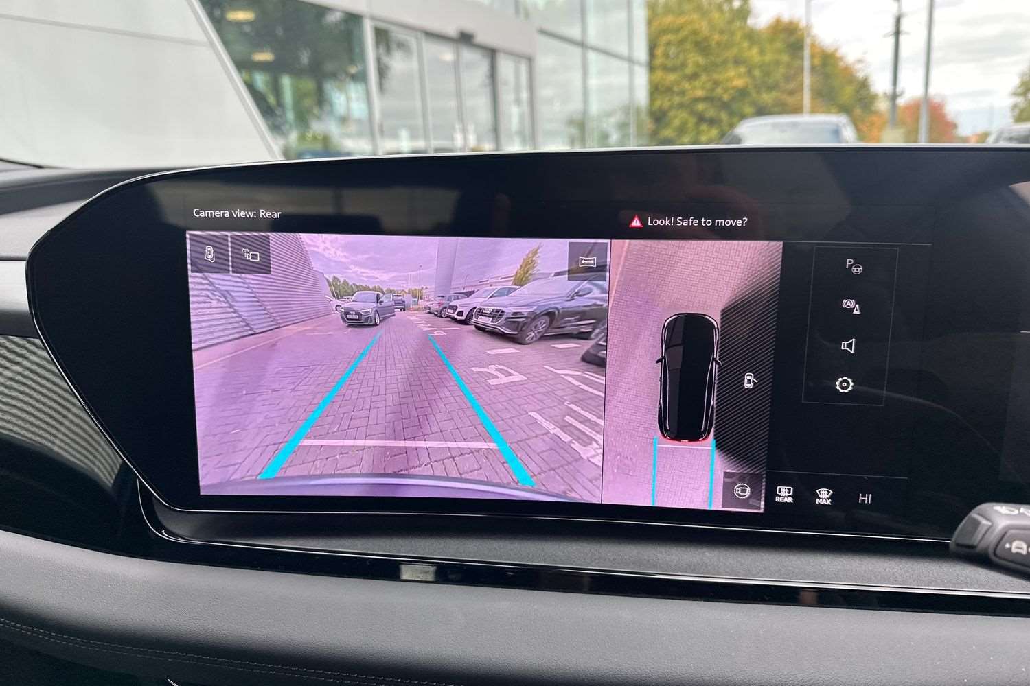 Used Audi Q6 e-tron 2025 for sale - 76242407: Photo 30