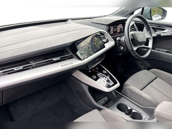 Used Audi Q4 e-tron 2022 for sale - 78613920: Photo