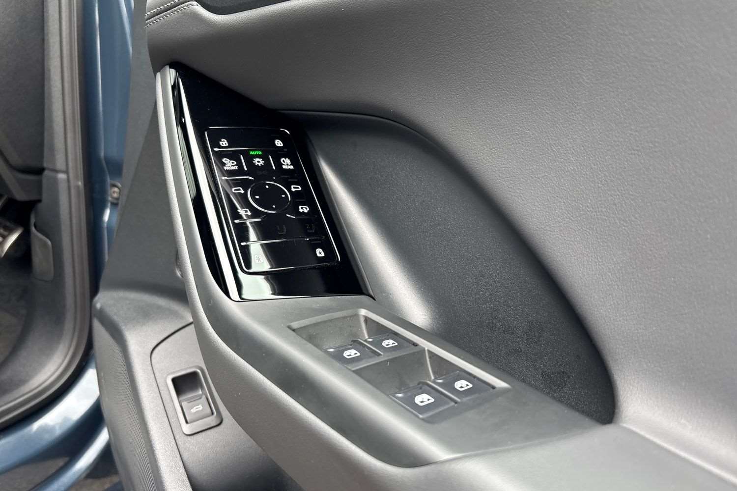 Used Audi Q6 e-tron 2025 for sale - 77112411: Photo 14