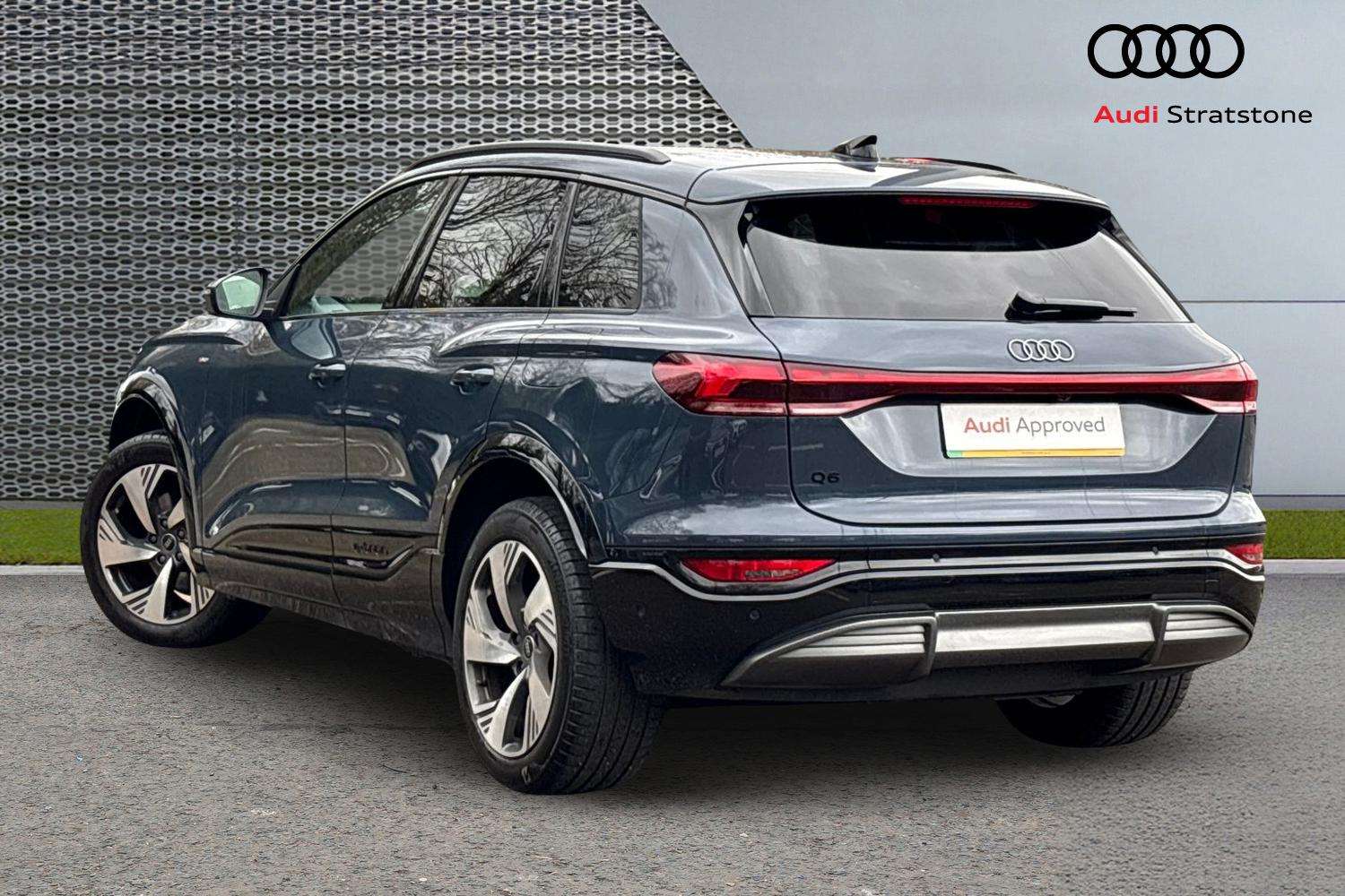 Used Audi Q6 e-tron 2025 for sale - 77112411: Photo 3