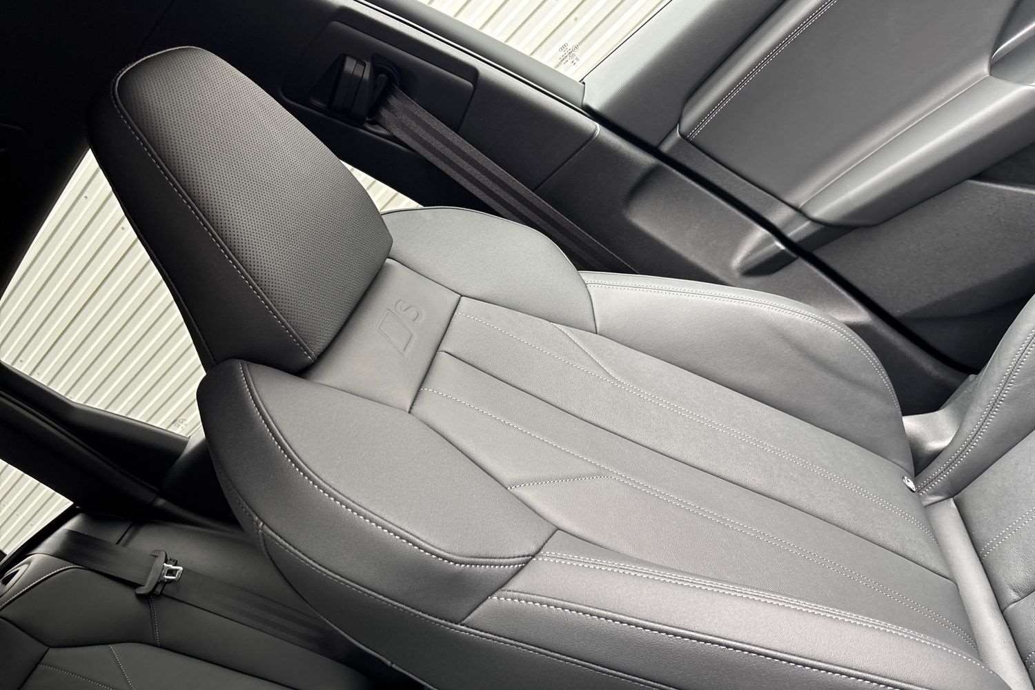 Used Audi Q6 e-tron 2025 for sale - 77112411: Photo 32