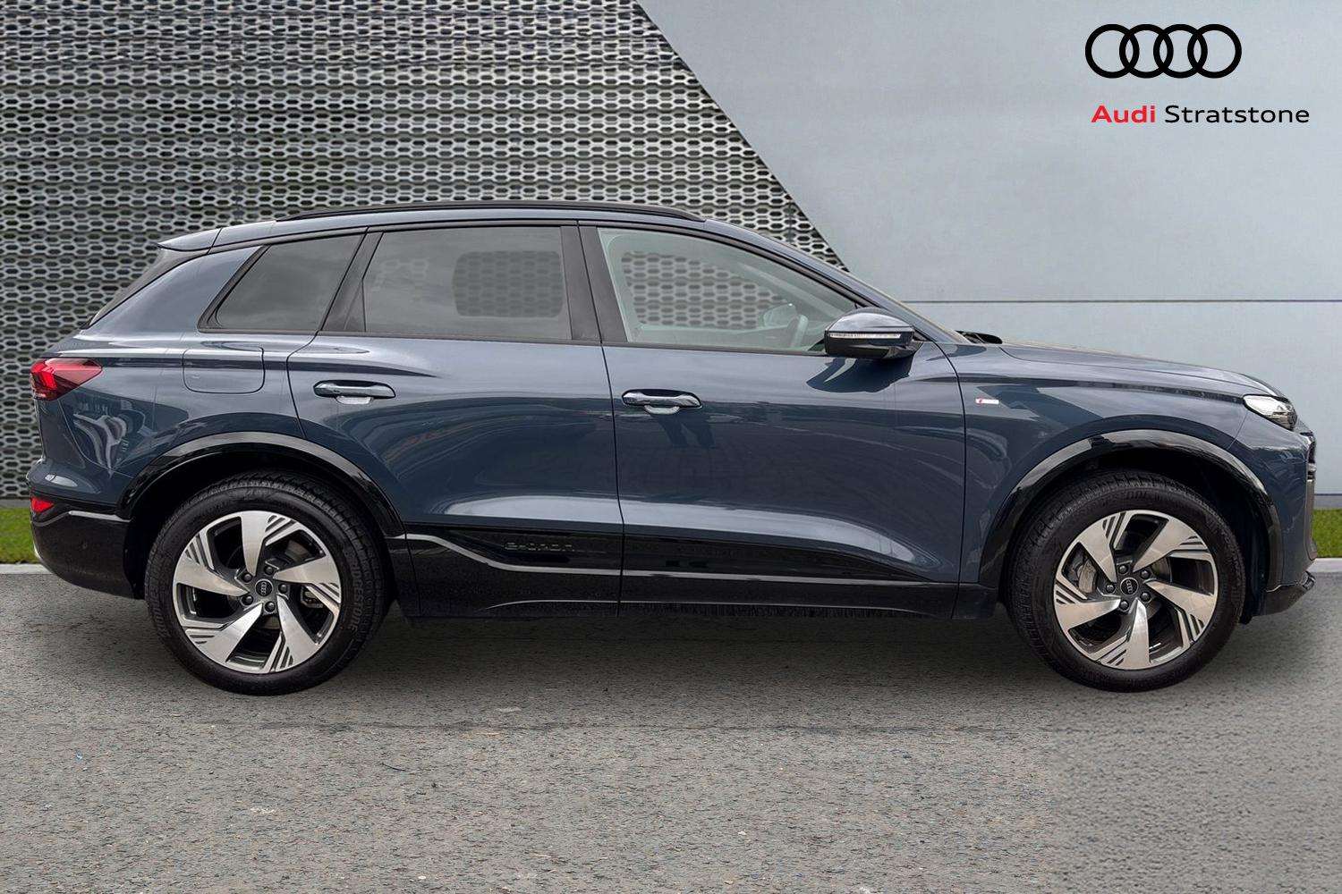 Used Audi Q6 e-tron 2025 for sale - 77112411: Photo 4