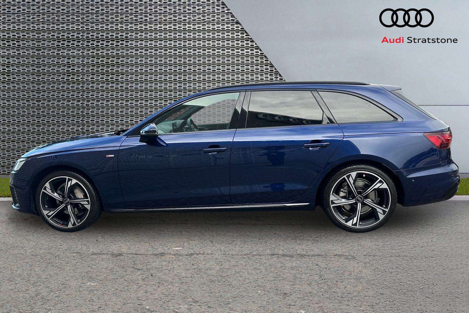 Used Audi A4 2024 for sale - 76598310: Photo 8
