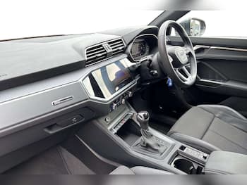 Used Audi Q3 2023 for sale - 79511537: Photo