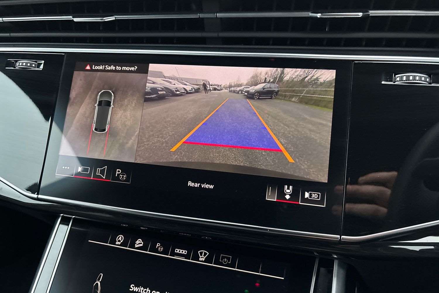 Used Audi Q8 2024 for sale - 77178898: Photo 26