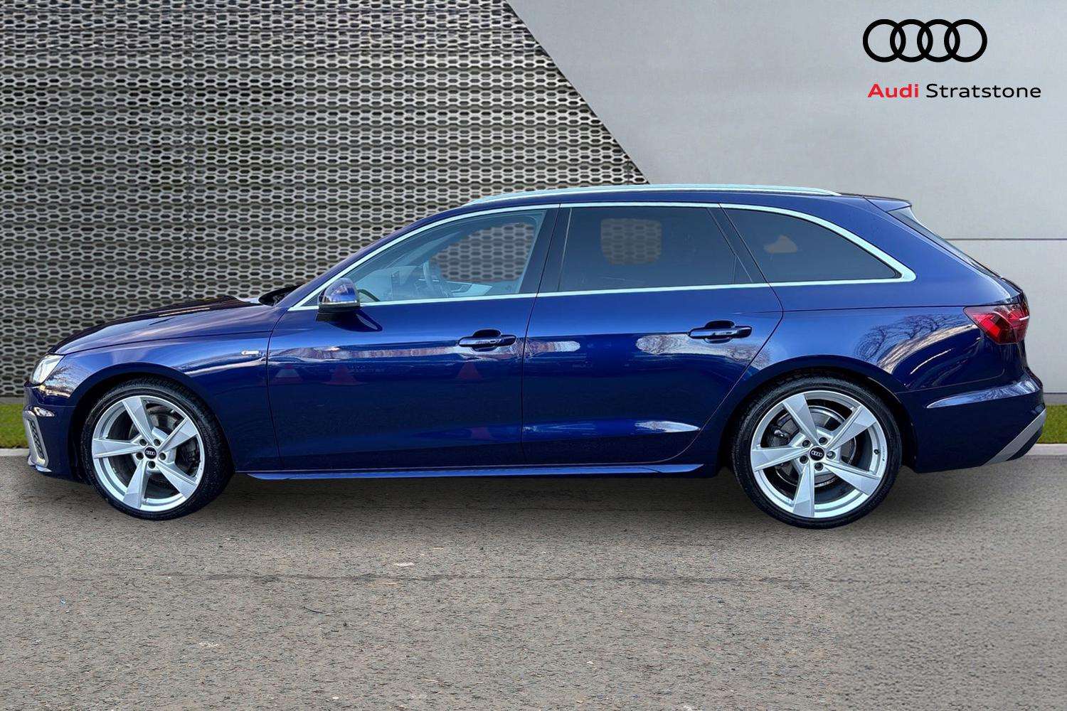 Used Audi A4 2023 for sale - 78089768: Photo 8