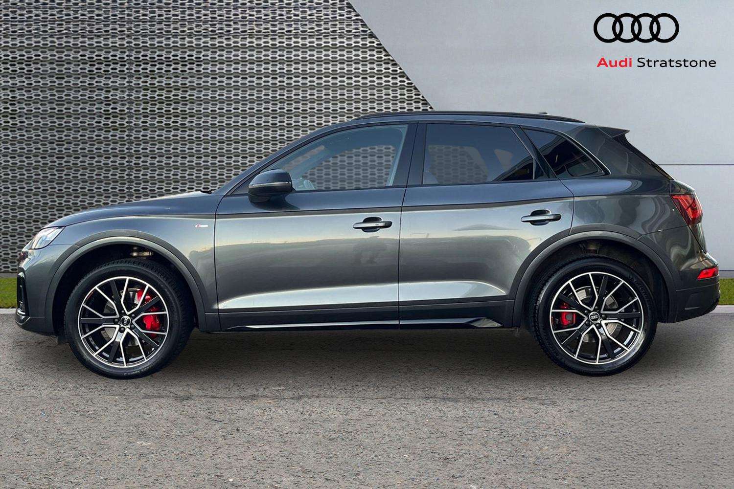 Used Audi Q5 2022 for sale - 76636600: Photo 8