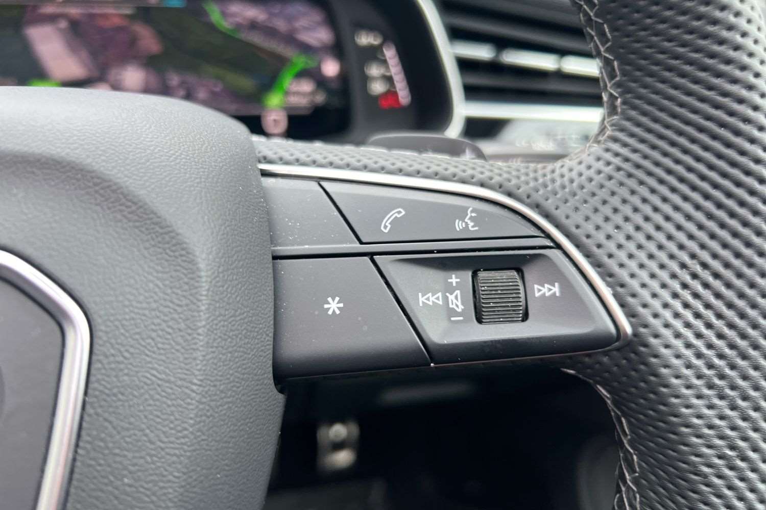 Used Audi Q7 2025 for sale - 77928652: Photo 17