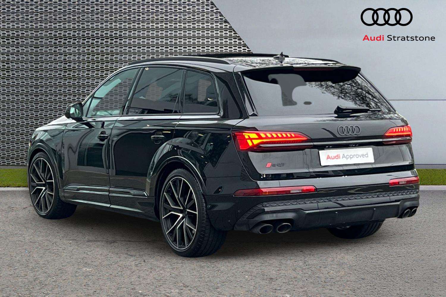 Used Audi Q7 2025 for sale - 77928652: Photo 3