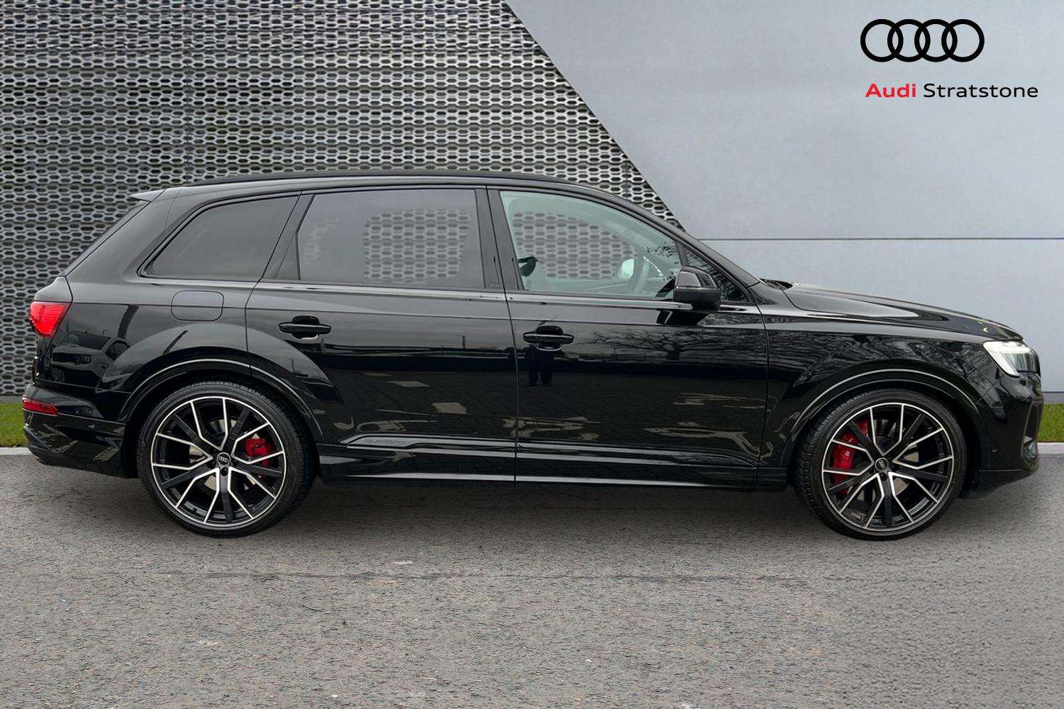 Used Audi Q7 2025 for sale - 77928652: Photo 4