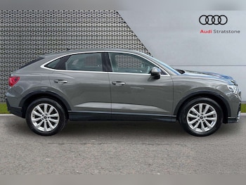 Used Audi Q3 2023 for sale - 79390676: Photo