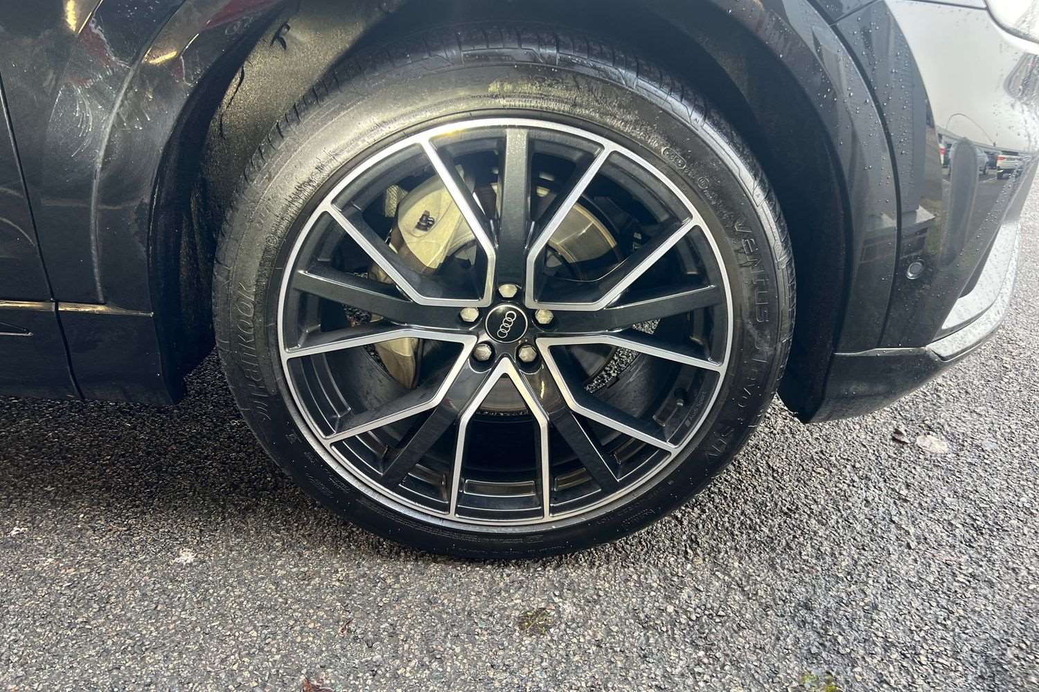 Used Audi Q8 2021 for sale - 76804870: Photo 10