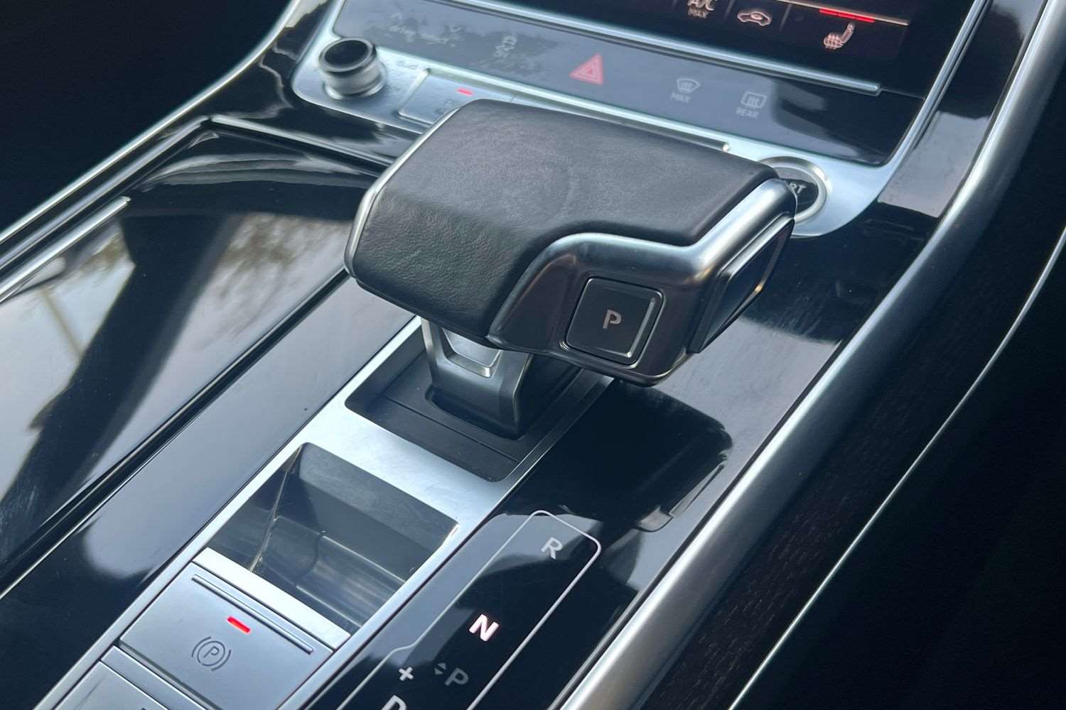 Used Audi Q8 2021 for sale - 76804870: Photo 15