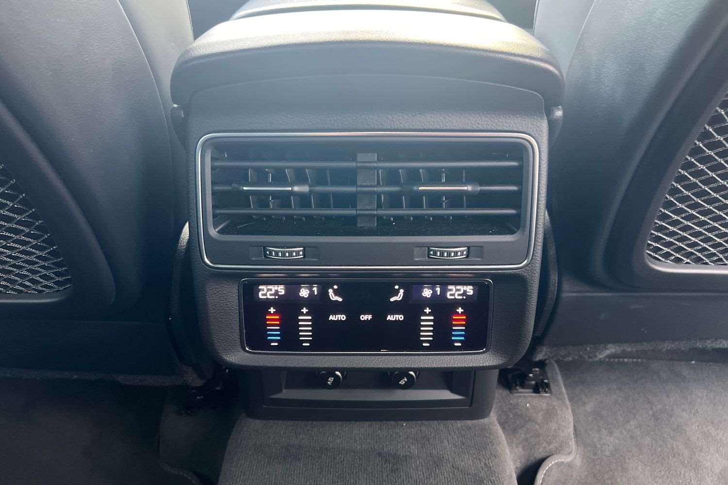 Used Audi Q8 2021 for sale - 76804870: Photo 23