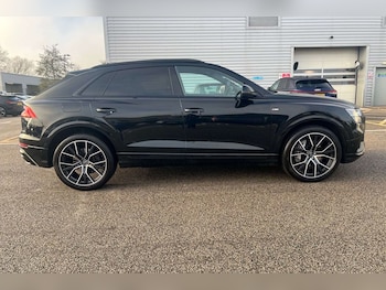 Used Audi Q8 2021 for sale - 76804870: Photo