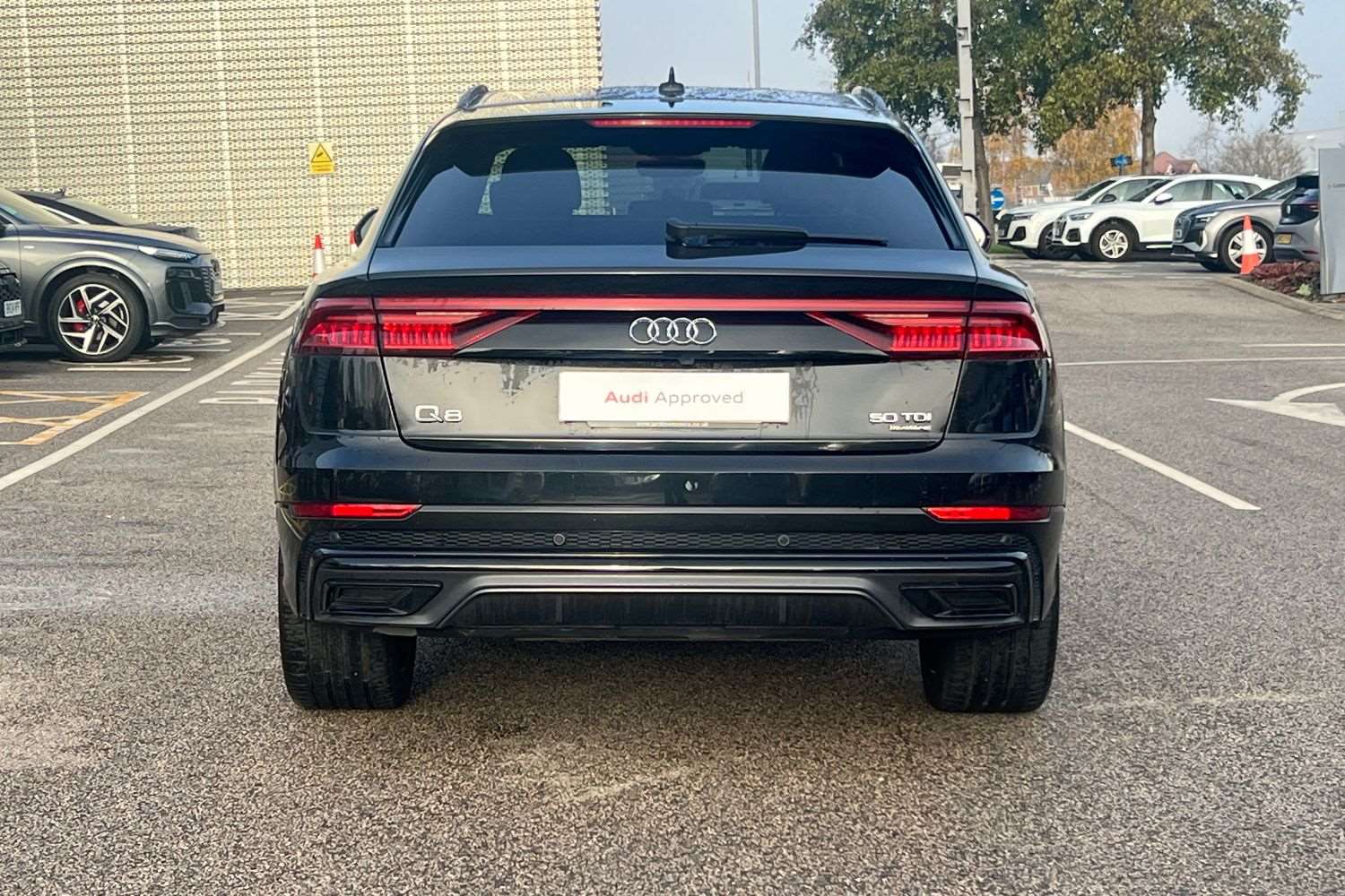 Used Audi Q8 2021 for sale - 76804870: Photo 7