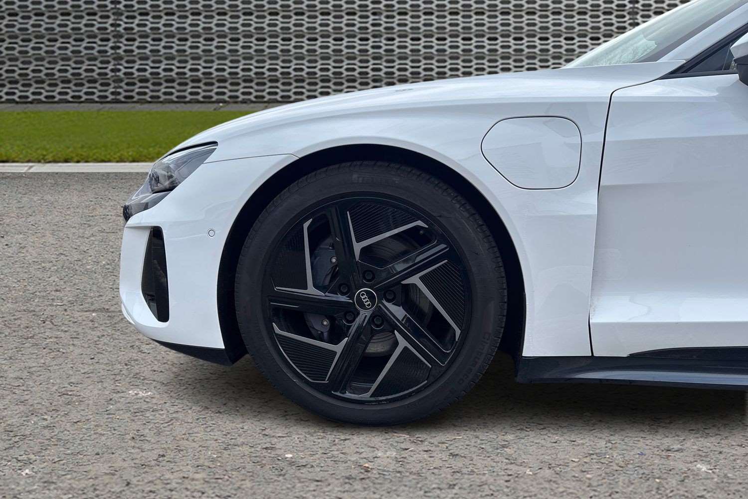 Used Audi e-tron GT 2022 for sale - 78077057: Photo 11