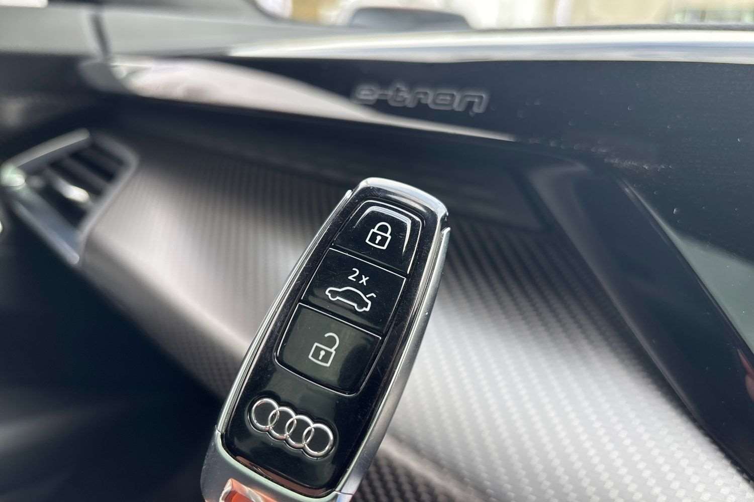 Used Audi e-tron GT 2022 for sale - 78077057: Photo 26