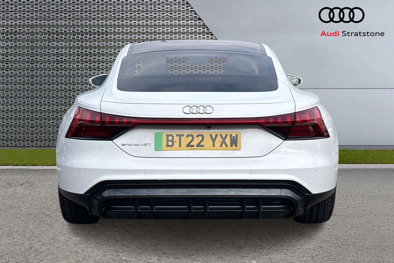 Used Audi e-tron GT 2022 for sale - 78077057: Photo 7