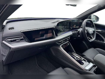 Used Audi Q5 2025 for sale - 77000194: Photo