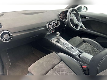 Used Audi TT 2019 for sale - 76435662: Photo