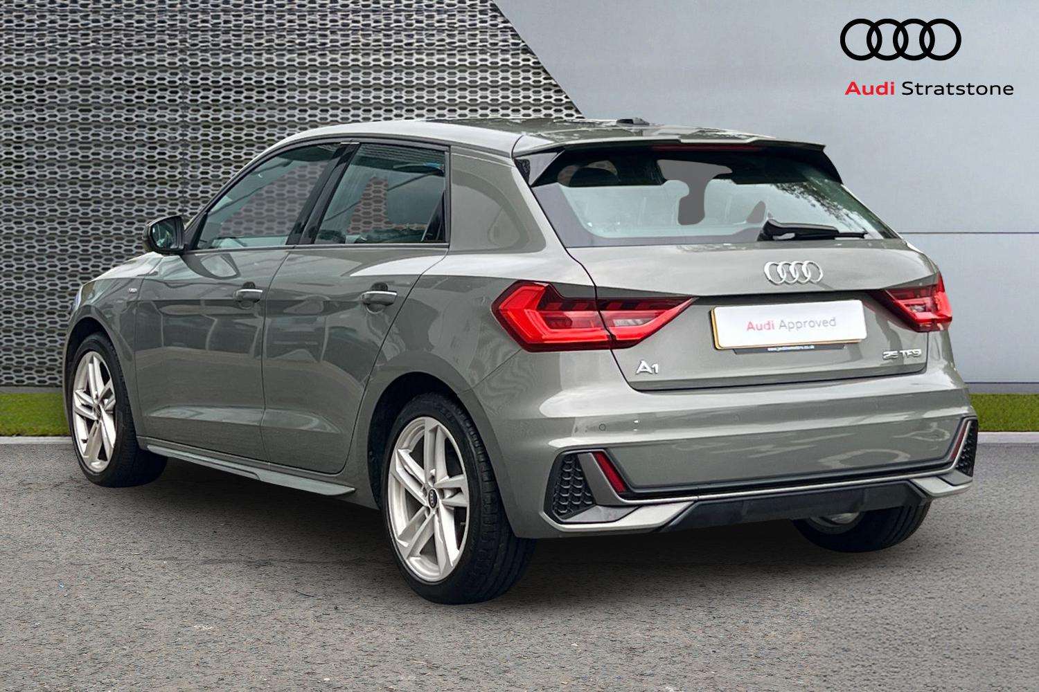 Used Audi A1 2021 for sale - 76339551: Photo 3