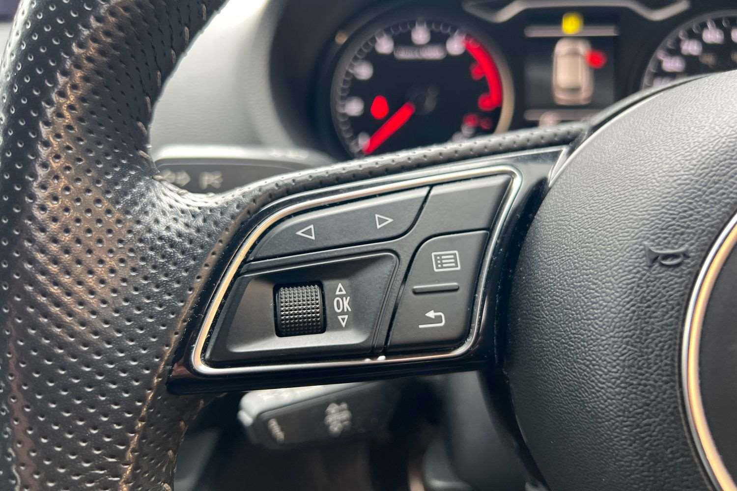 Used Audi A3 2017 for sale - 76362579: Photo 16