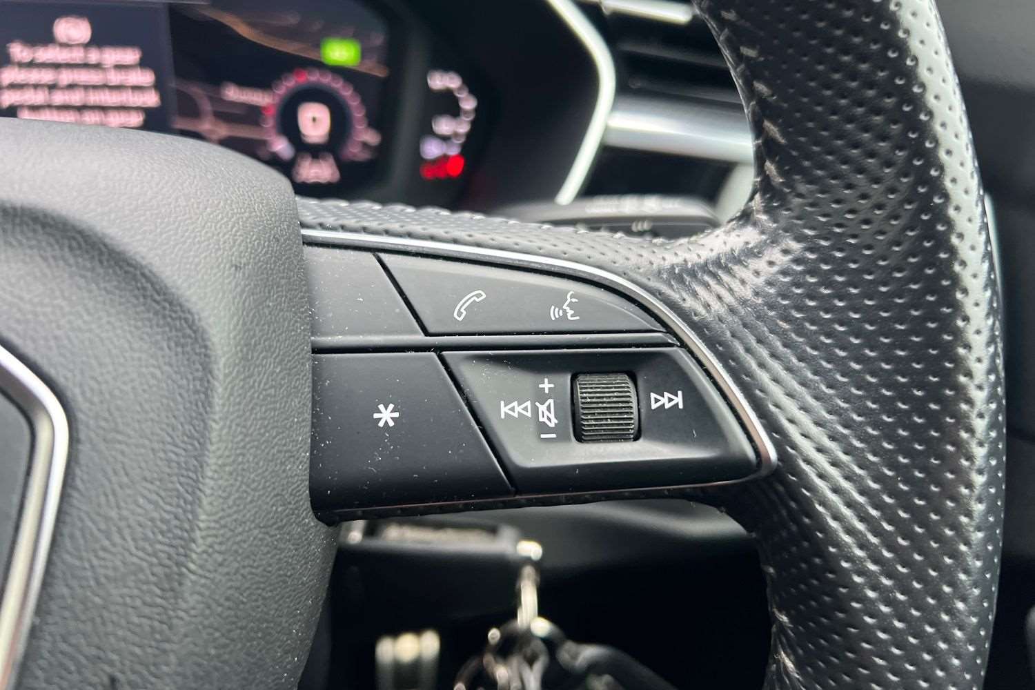 Used Audi Q3 2020 for sale - 77000287: Photo 17