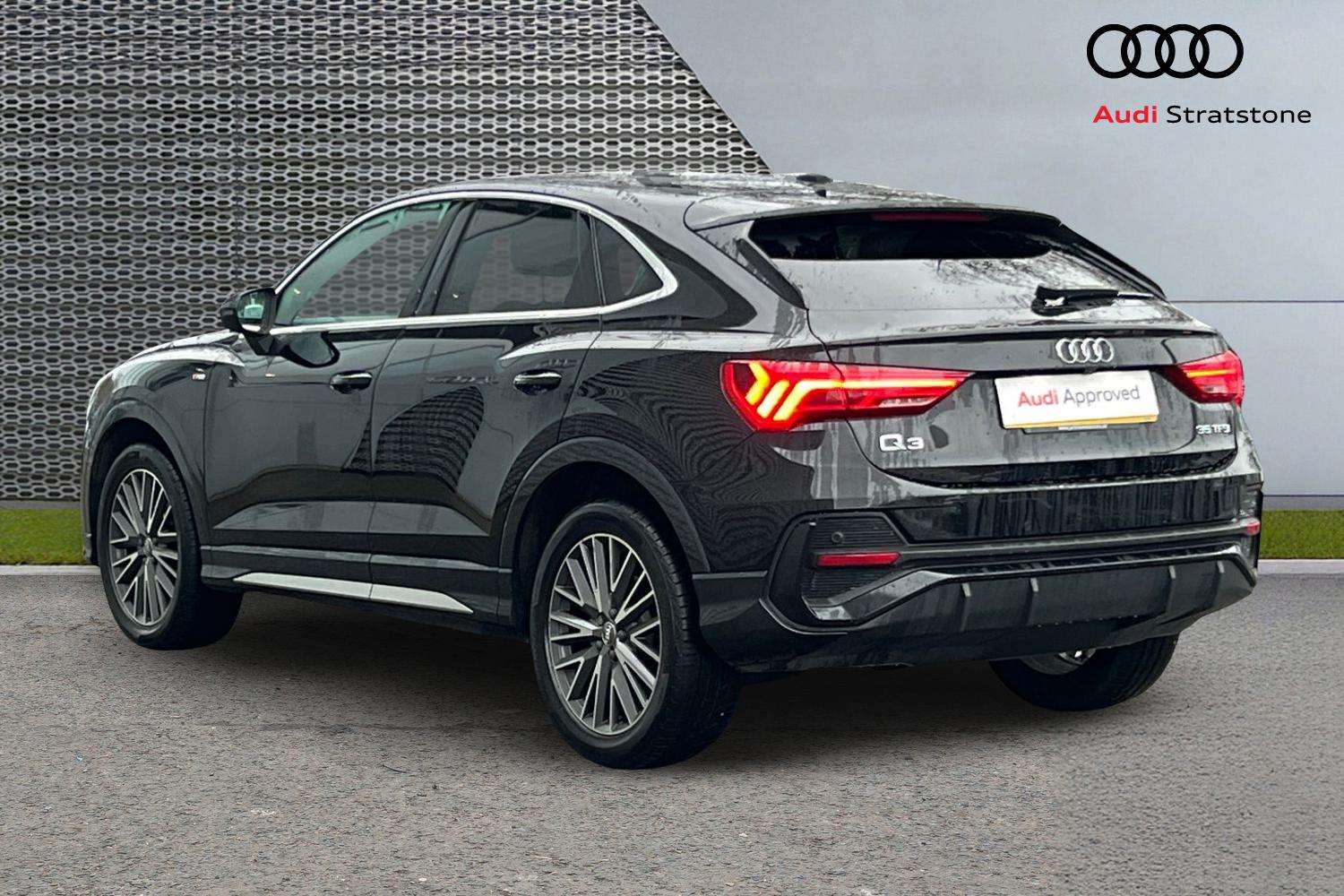 Used Audi Q3 2020 for sale - 77000287: Photo 3