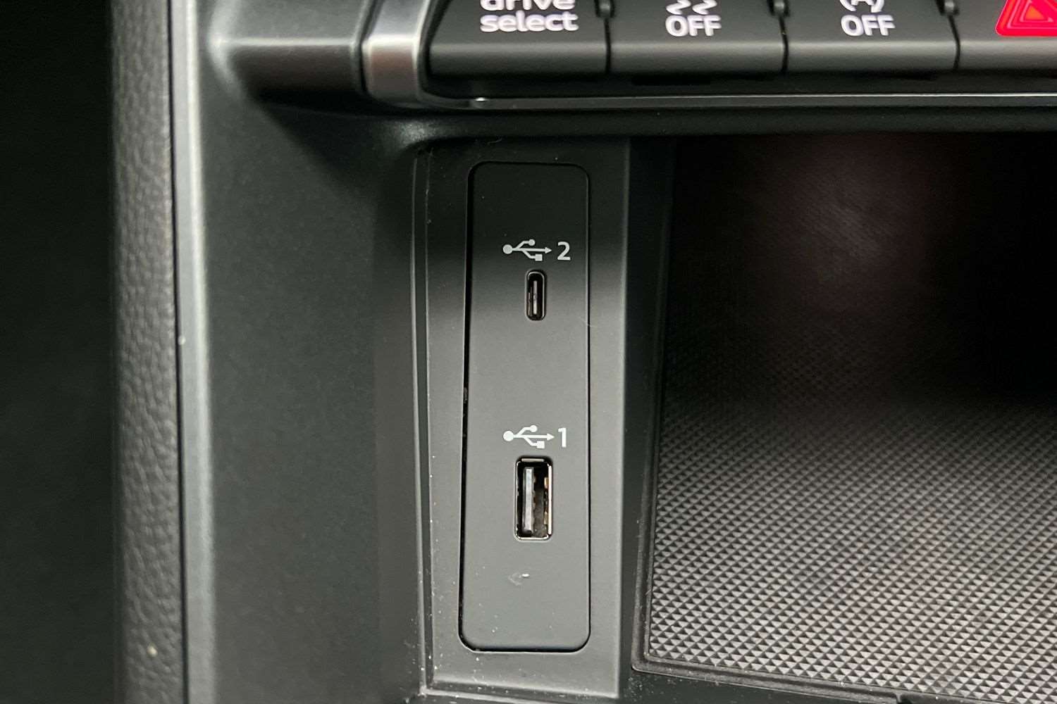 Used Audi Q3 2020 for sale - 77000287: Photo 33