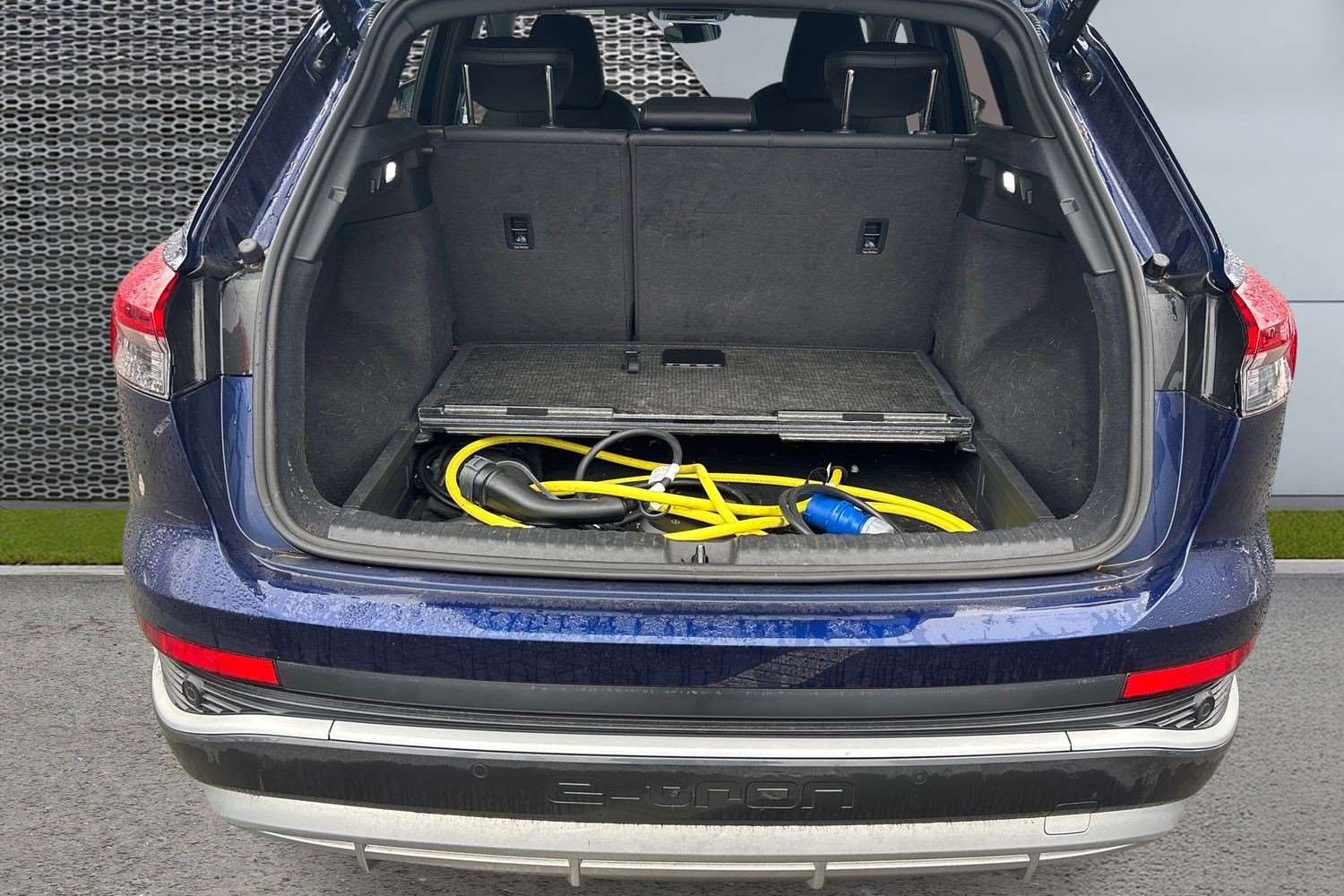 Used Audi Q4 e-tron 2023 for sale - 77000208: Photo 13