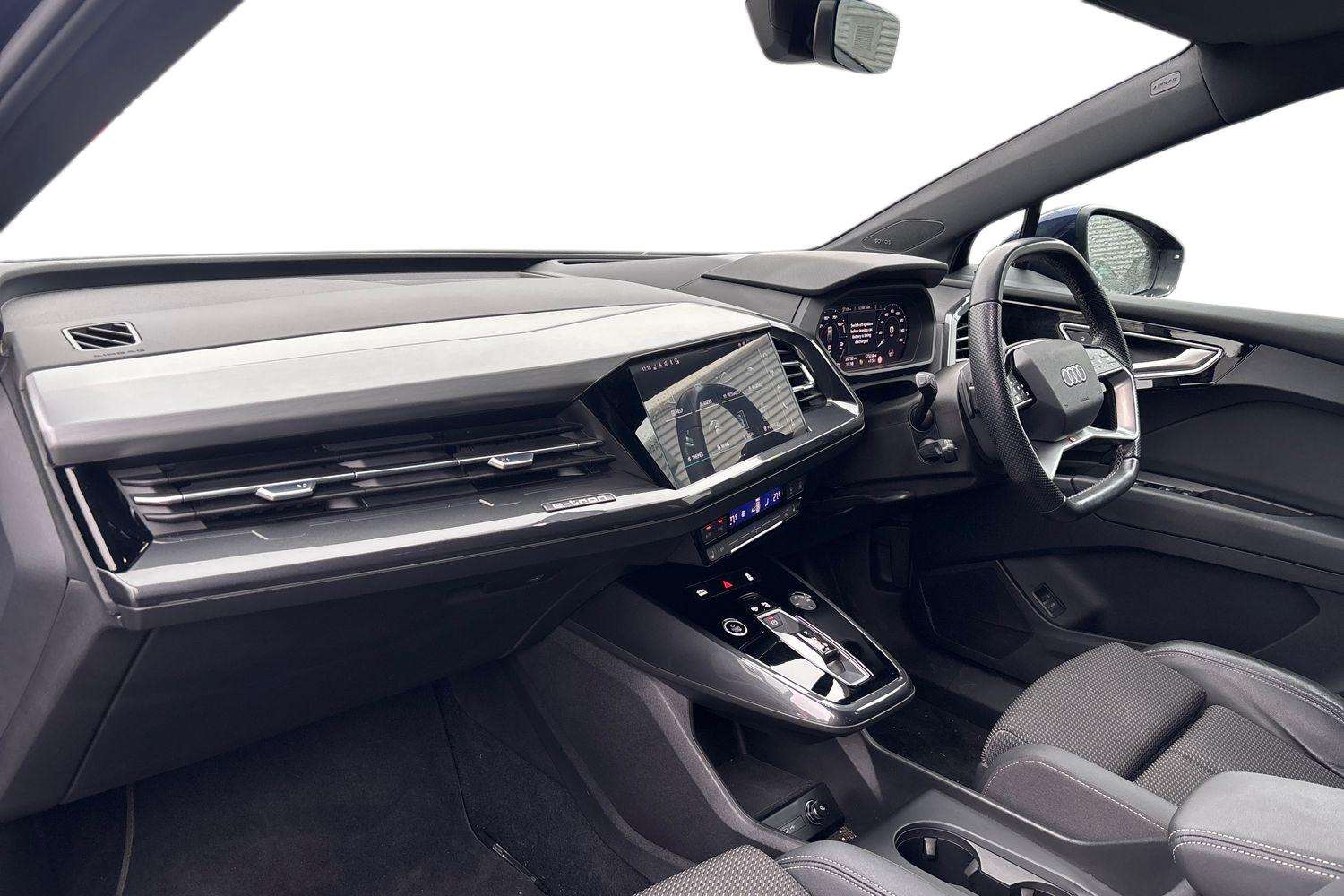 Used Audi Q4 e-tron 2023 for sale - 77000208: Photo 2