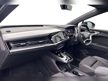 Used Audi Q4 e-tron 2023 for sale - 77000208: Photo