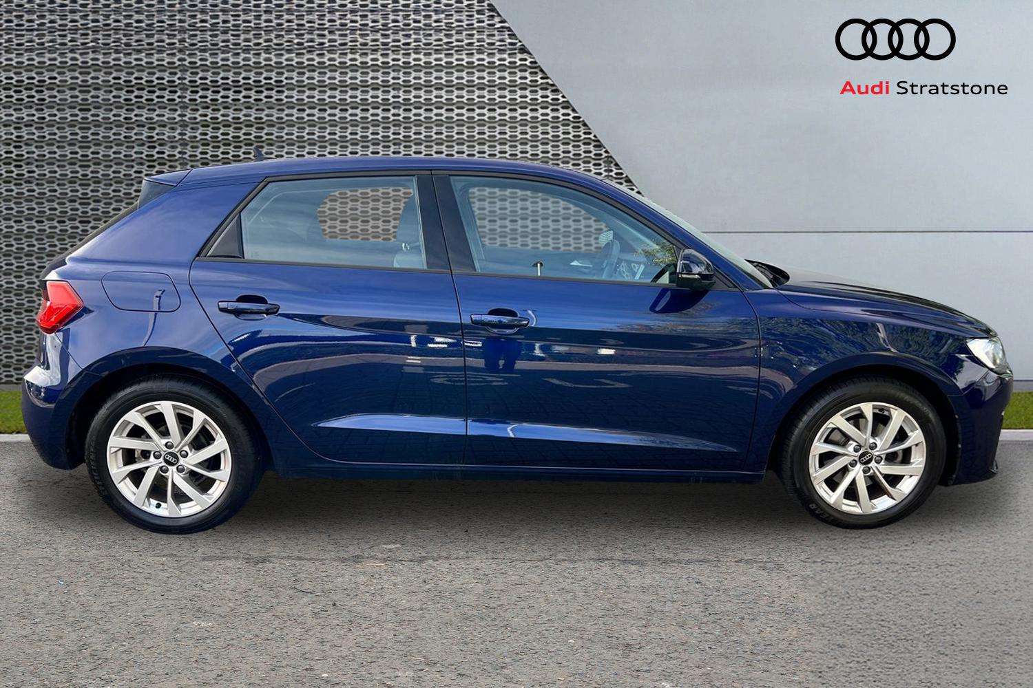 Used Audi A1 2023 for sale - 76063368: Photo 4