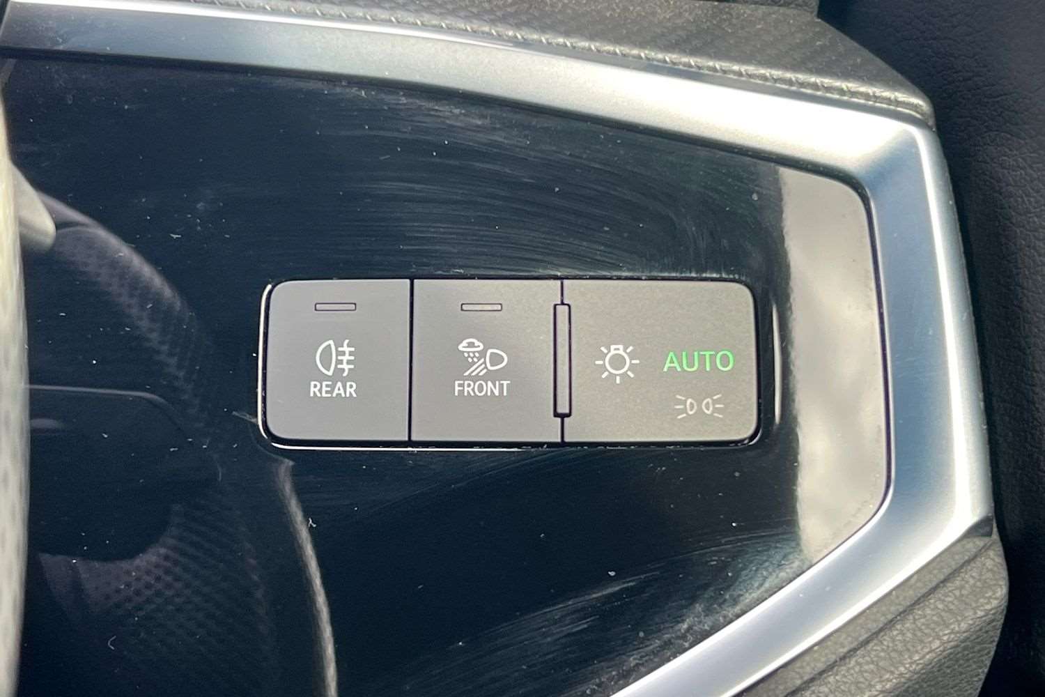 Vehicle 33