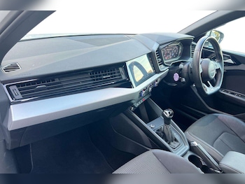 Used Audi A1 2023 for sale - 77321726: Photo