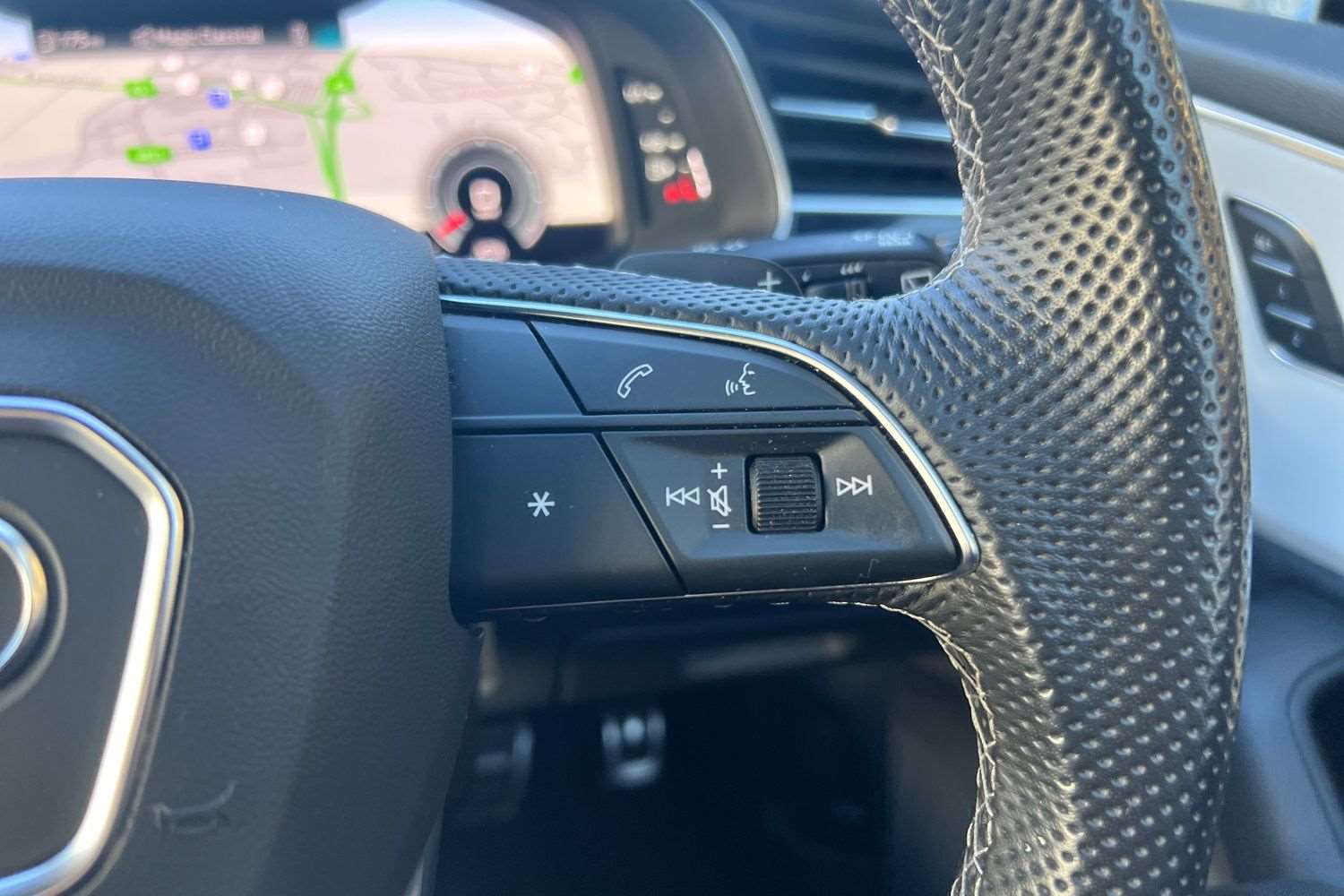 Used Audi Q7 2023 for sale - 76804850: Photo 17